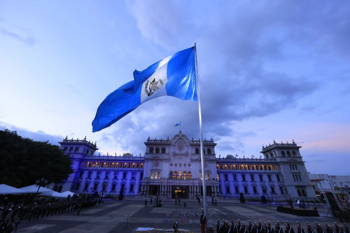 Educación financiera estatal